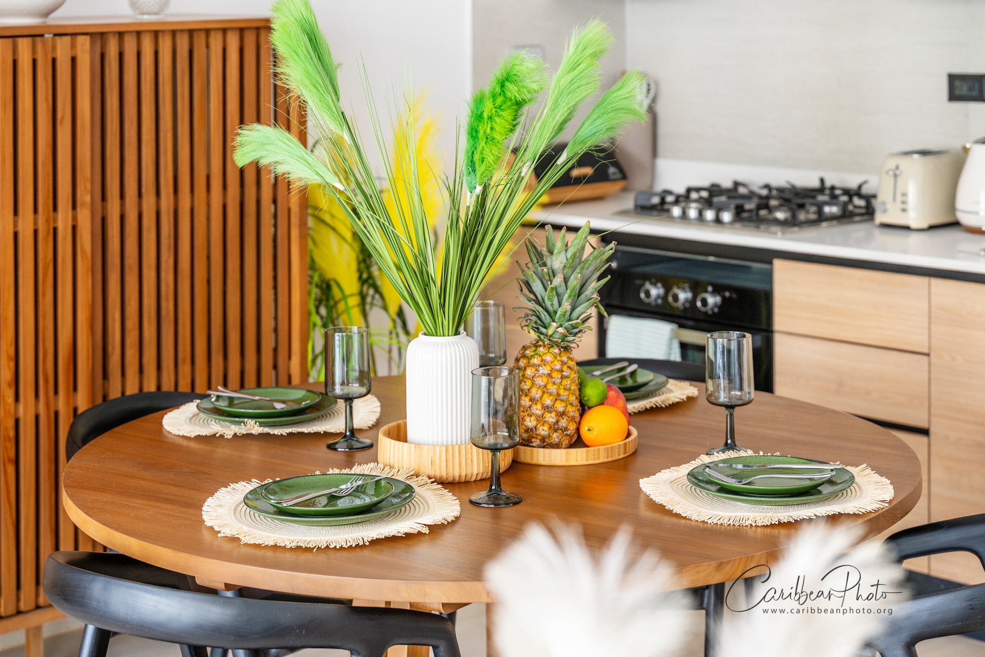 Estrella Garden One Bedroom in Dominicus - wall decoration - Home Now Design