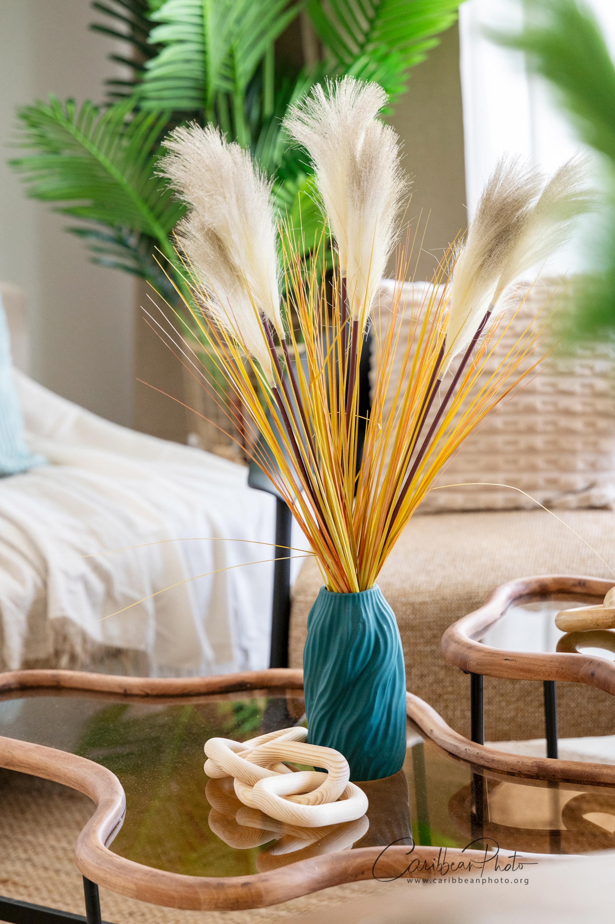 Estrella Garden One Bedroom in Dominicus - natural materials - Home Now Design