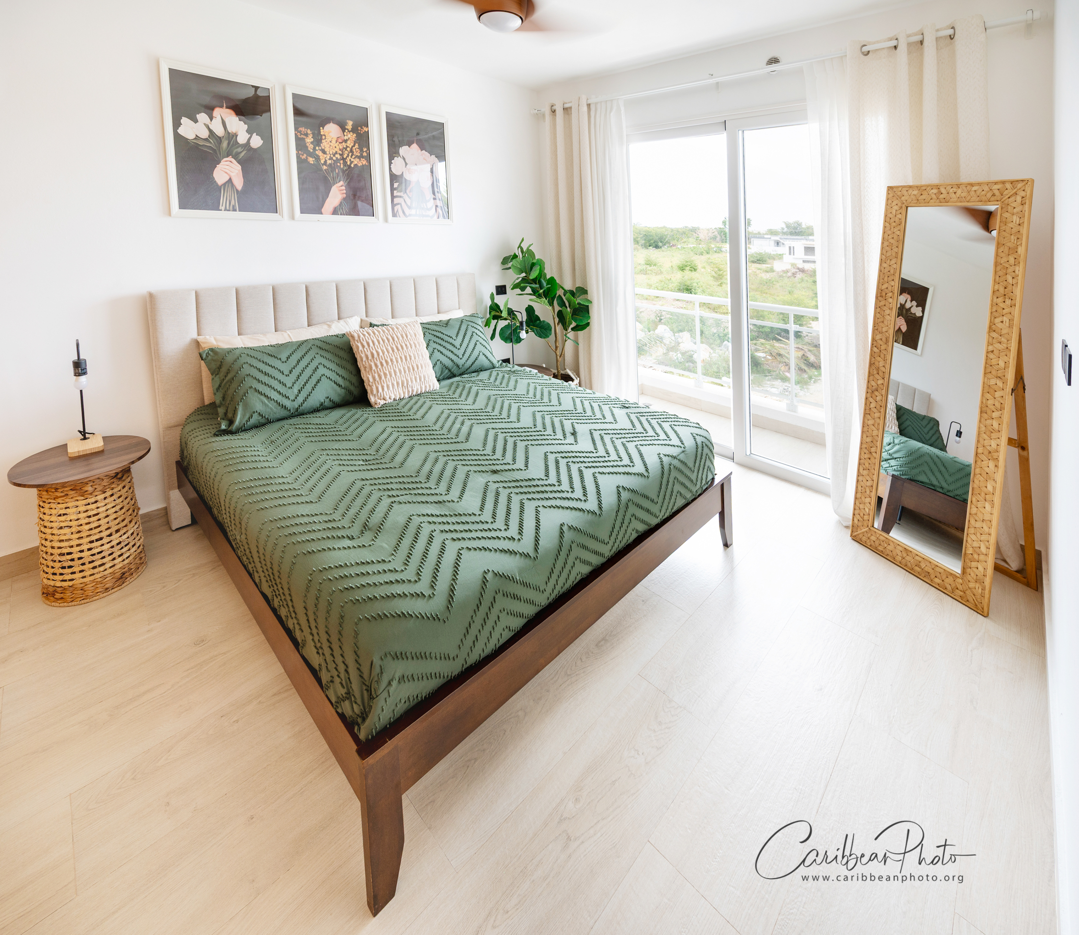 Estrella Garden Penthouse in Dominicus - Home Now Design