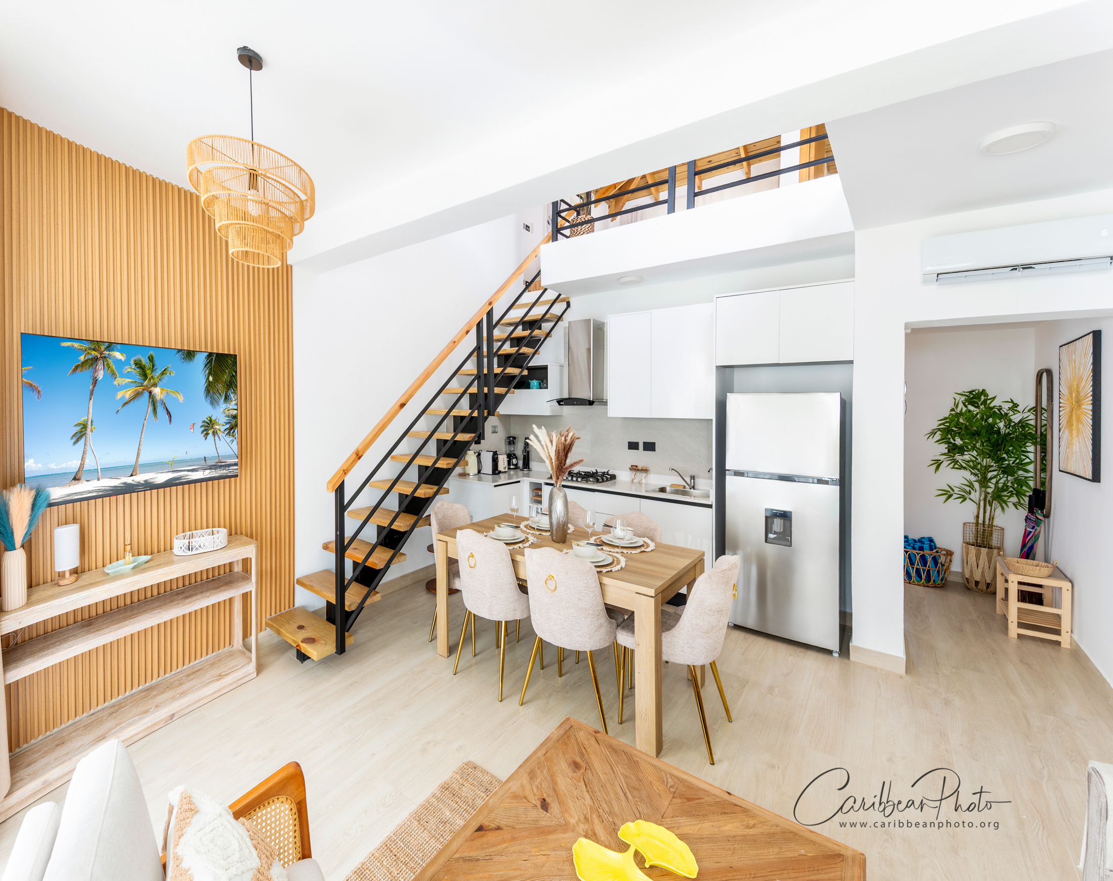 Estrella Garden Penthouse in Dominicus - main bedroom - Home Now Design