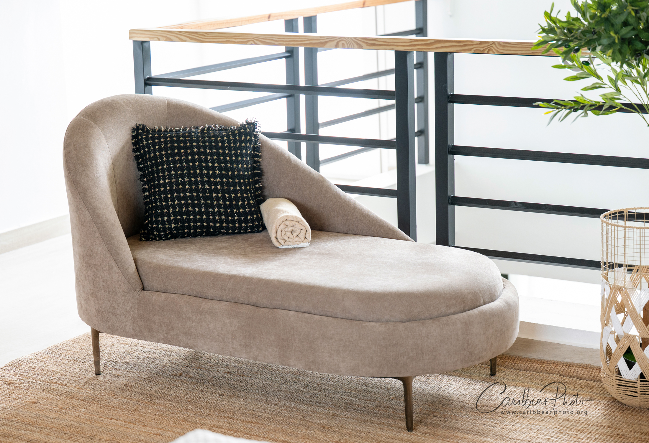 Estrella Garden Penthouse in Dominicus - Home Now Design