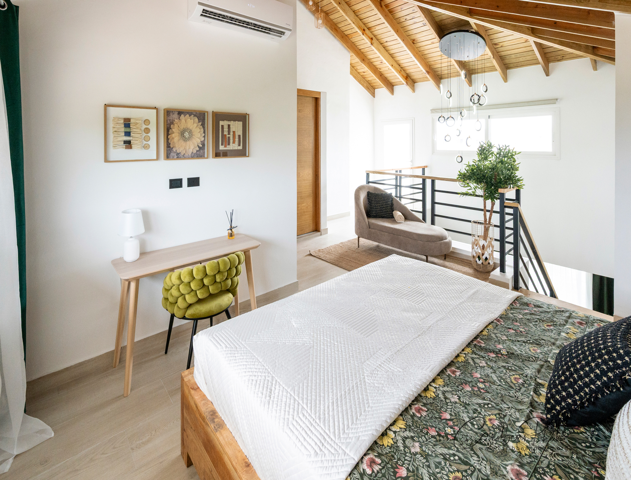 Estrella Garden Penthouse in Dominicus - Home Now Design